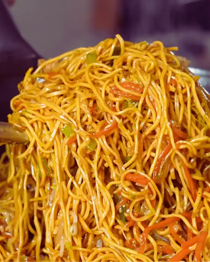 Chow Mein Noodles with Chicken article